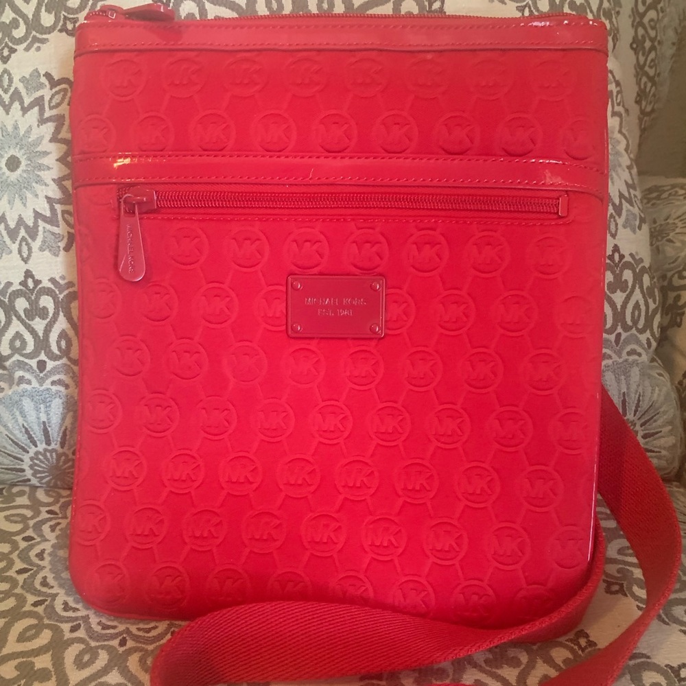 🚫SOLD🚫Red Michael Kors Crossbody